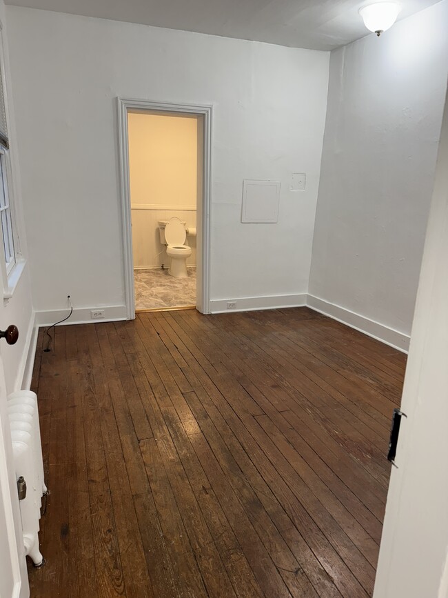113 E Patrick St Unit 3