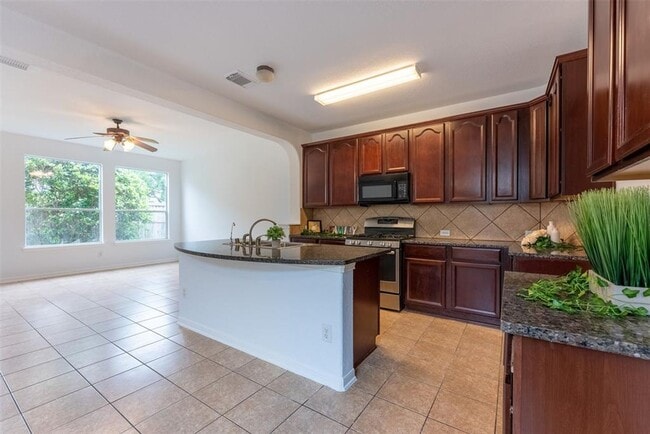 Photo - 21706 Spring Vine Ln