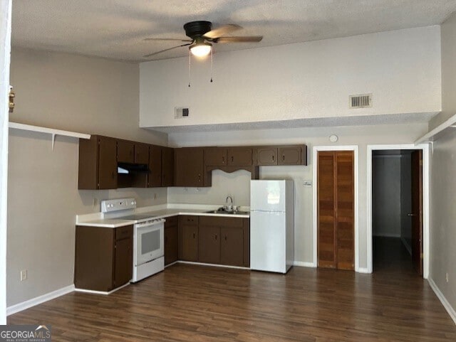 Photo - 421 W King Ave