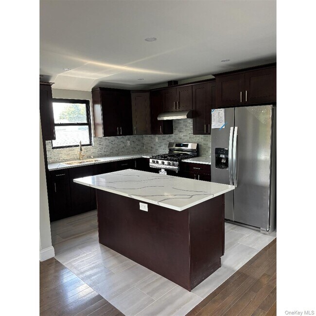 Photo - 177-37 115th Ave