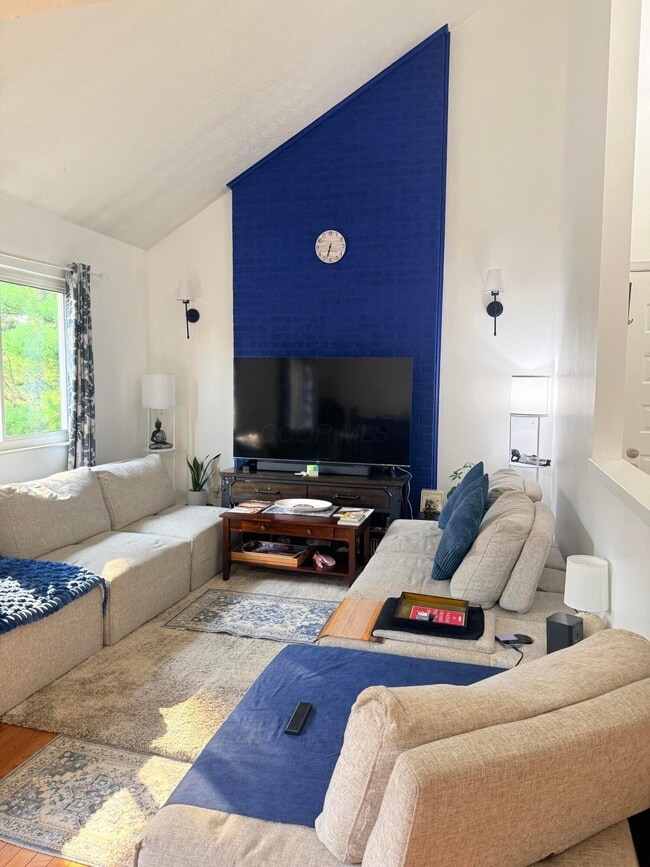 Photo - 115 Corbins Mill Dr