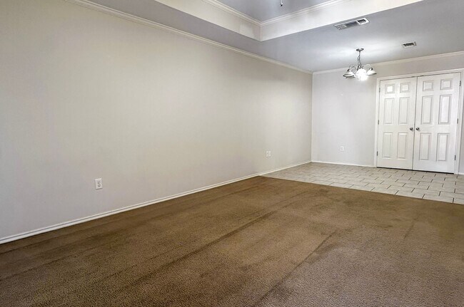 Photo - Galloping Way Triplex Unit 5111