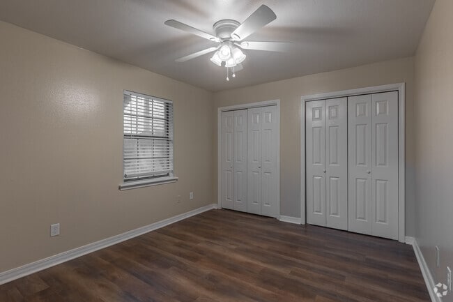 3BR, 2BA - 1,024SF - Bedroom