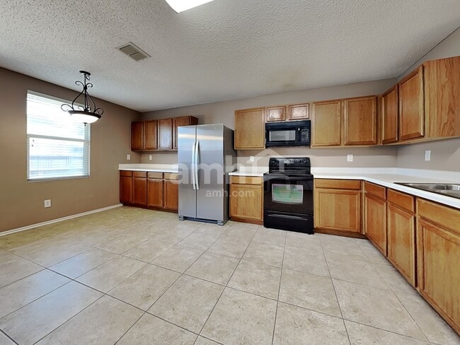 Photo - 3028 Misty Ridge Ln