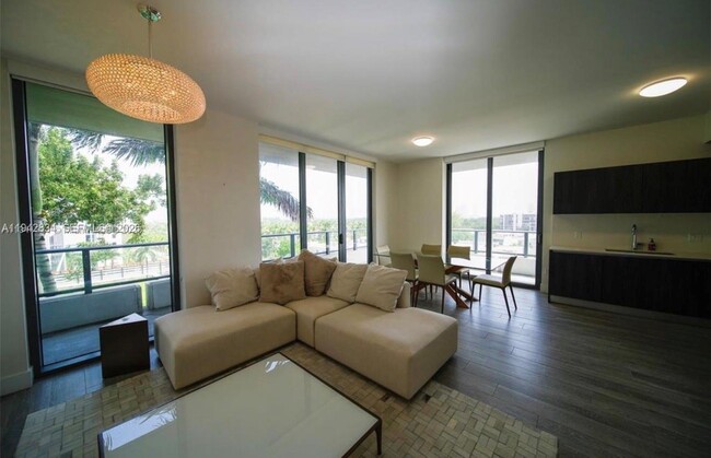 Photo - 2960 NE 207th St Unit 610