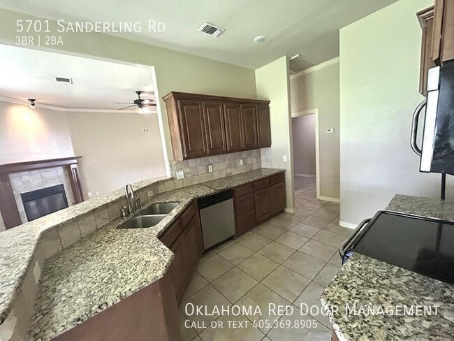 Photo - 5701 Sanderling Rd