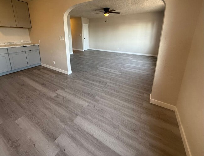 Photo - Renovated 1 Bedroom Available Now! All Uti... Unit APT 4