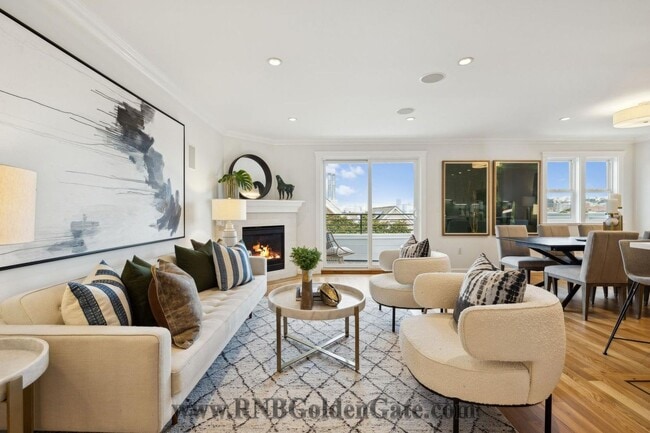 Photo - Gorgeous 3 bedroom, 2 and a half bathroom condo in Bernal Park for rent! Unit B