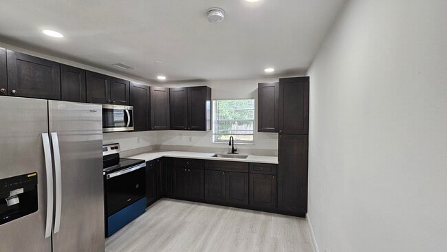 Photo - 4868 Badger Rd