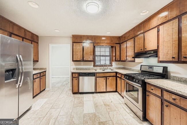 Photo - 2932 Marsh Ln SW