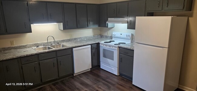 Building Photo - 608 Morrison St Unit 608B Morrison Street