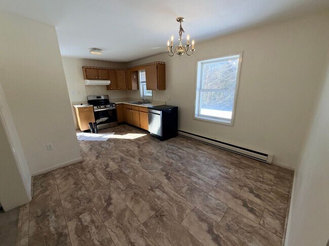 Photo - 98 Ledge Hill Rd