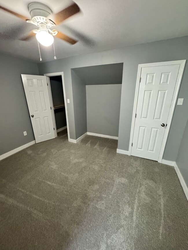 Photo - Roomy 3 bed 2 bath in Church Hill, yard, porch, laundry, all electric, central hvac!