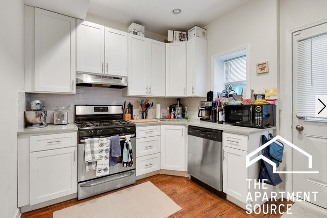 Photo - 1827 W Leland Ave Unit 1