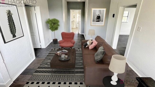 Photo - Walking Distance to the Stockyards! Unidad 2311 Market Ave  B