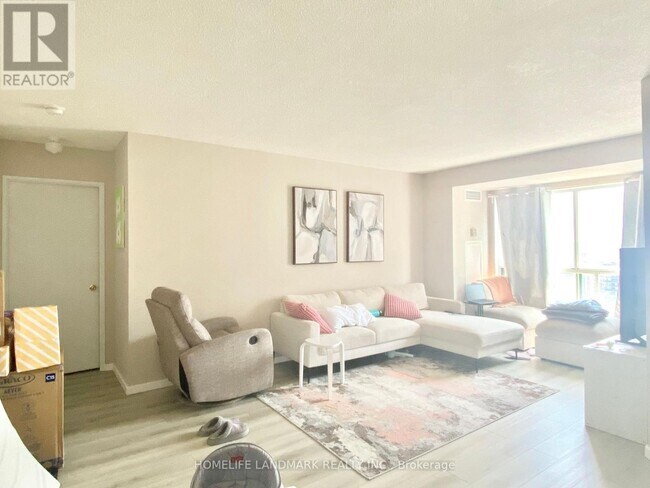 Photo - 1470 Midland Ave Unité 1802