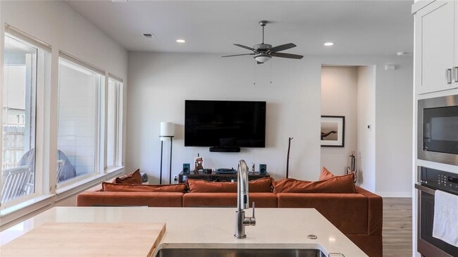 Photo - 12508 Purple Prairie Ln