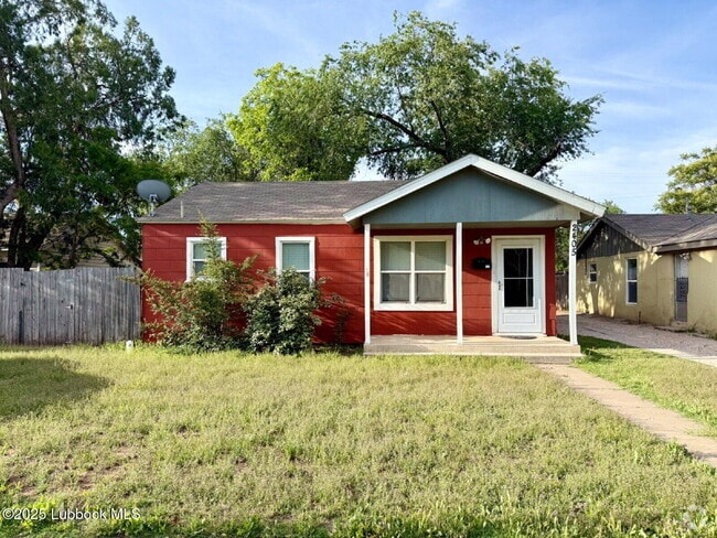 Building Photo - 2405 22nd Pl Rental