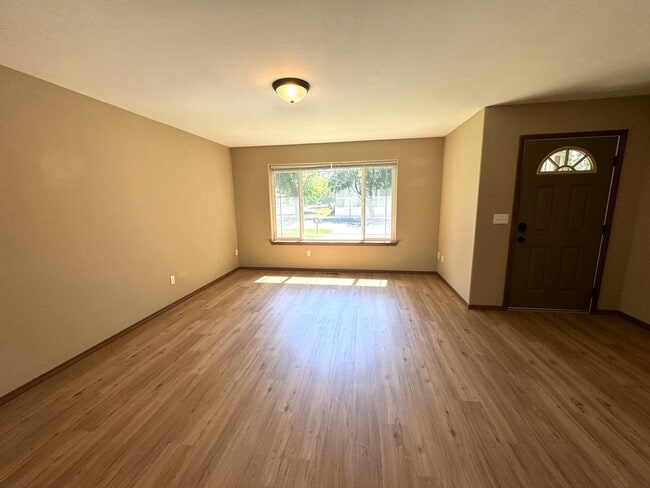 Photo - 715 E 7th Ave Unit 1