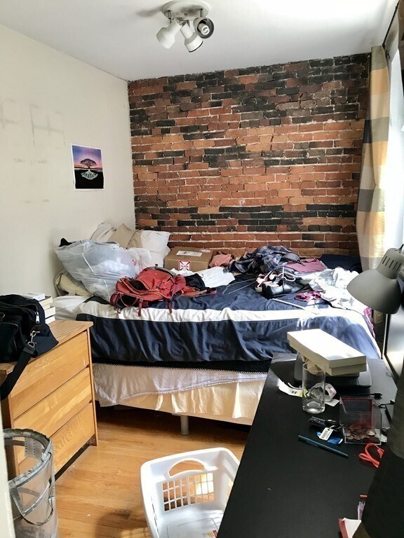 7 Grove St Unit 2