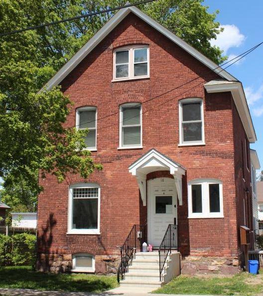 Building Photo - 18 Monroe St Rental