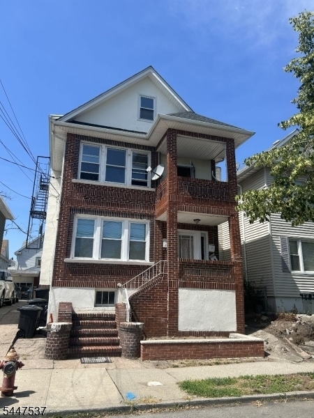 Building Photo - 14 Bergen Ave