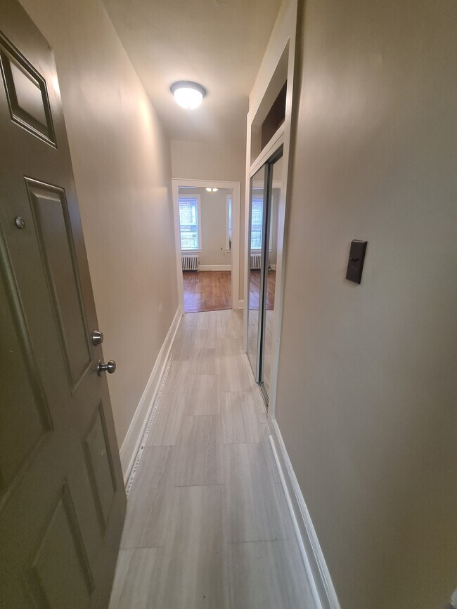 Photo - 42 Kelly Pkwy Apartments Unit 403