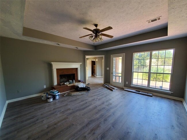 Photo - 515 Bridlebrook Ct