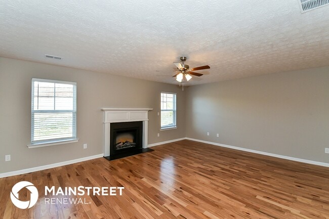 Photo - 5000 Cardinal Ct