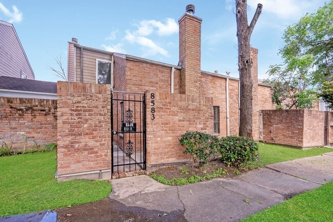 Photo - 8583 Wilcrest Dr