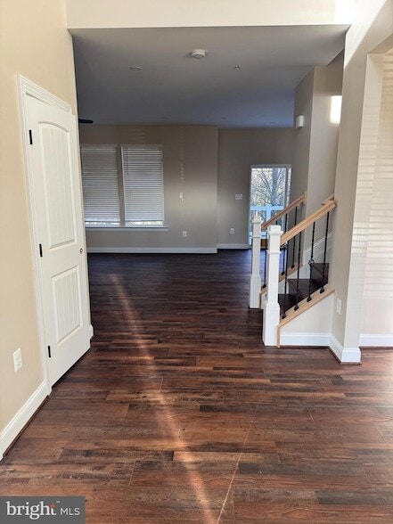 Photo - 45730 Locust Glen Ct