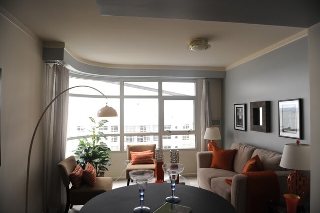 Photo - 403 Main St Unit 804