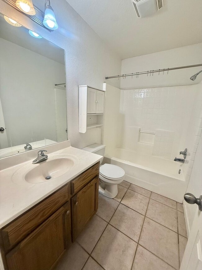 Photo - Spacious 2-bed/2-bath!