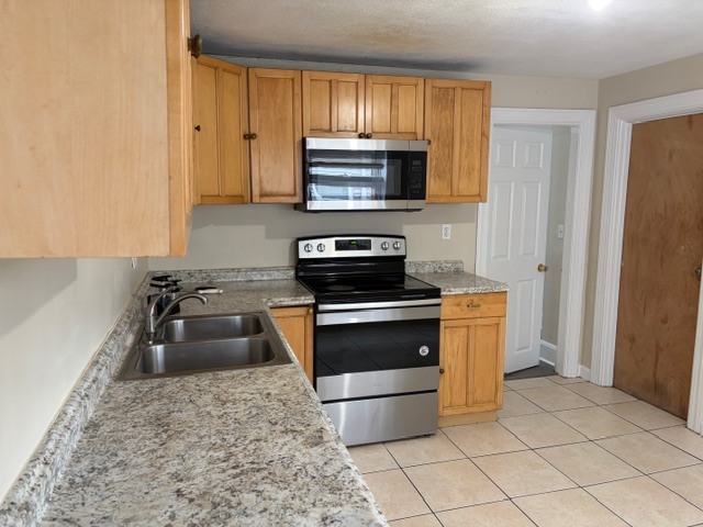 Photo - 84 Vernal St