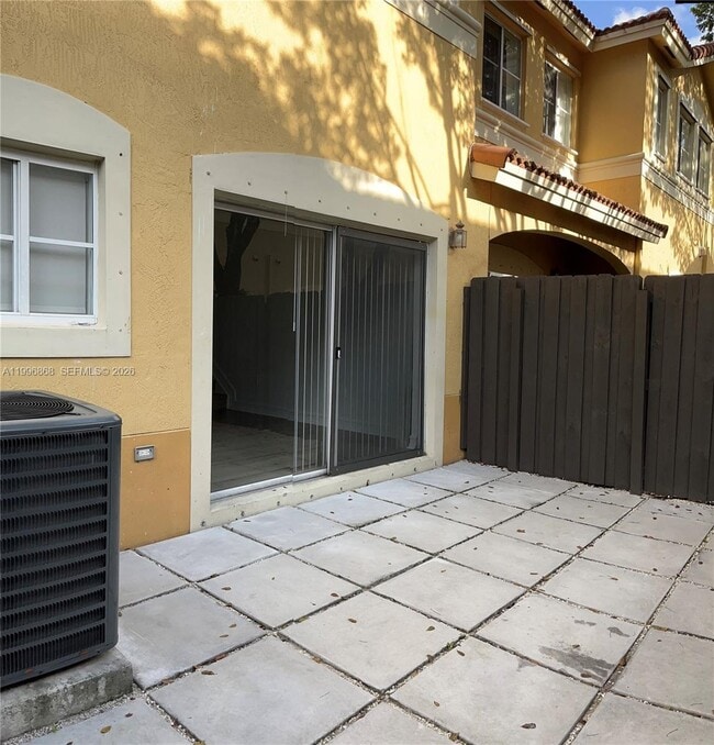 Photo - 8432 NW 107 Ct