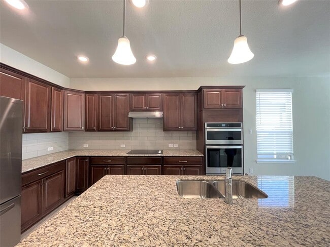 Photo - 809 Mourning Dove Ln