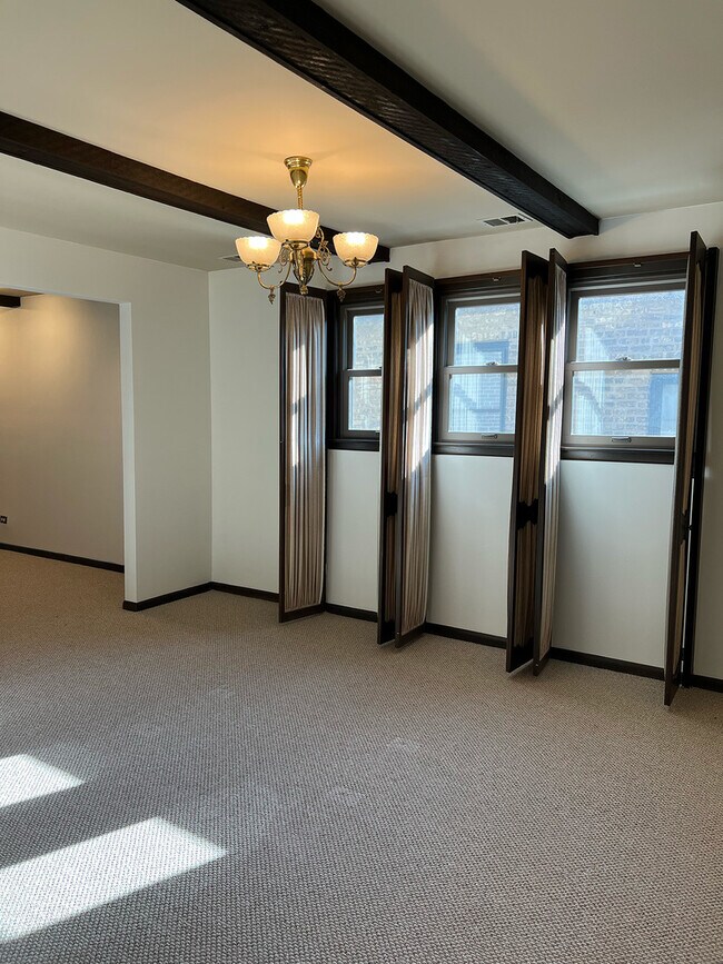 Photo - 838 Michigan Ave Unit 4C