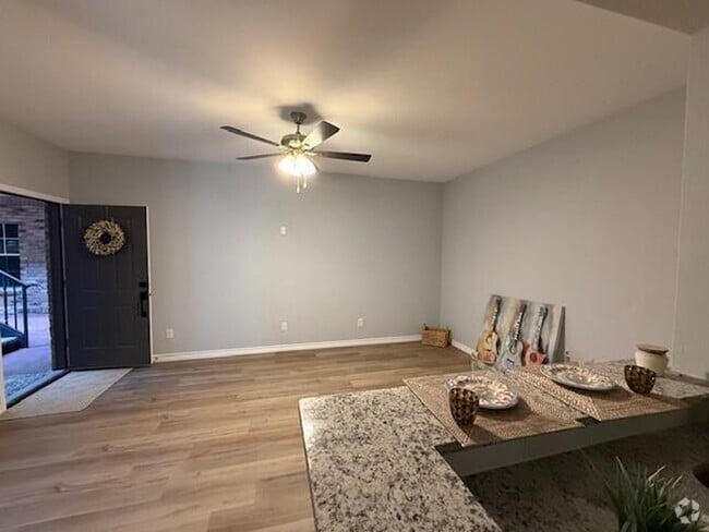 Building Photo - 5325 Bent Tree Forest Dr Unit 1115 Rental