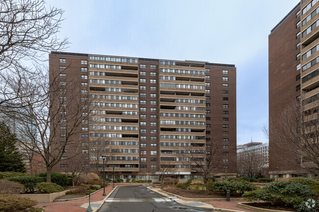 Primary - Hawthorne Place Apartments