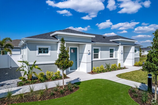 Photo - Yardly Artisan Lakes