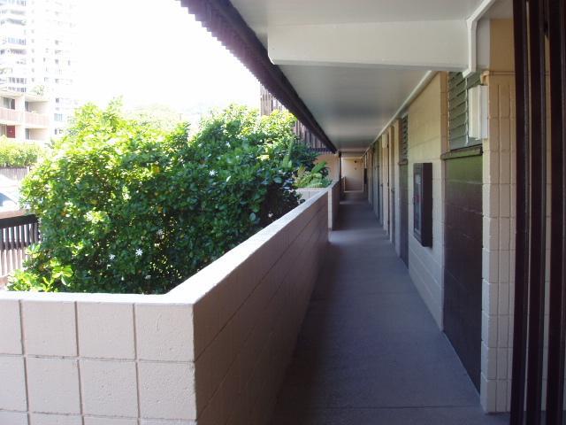 Walk way - 1524 Pensacola St Unit Apt #208