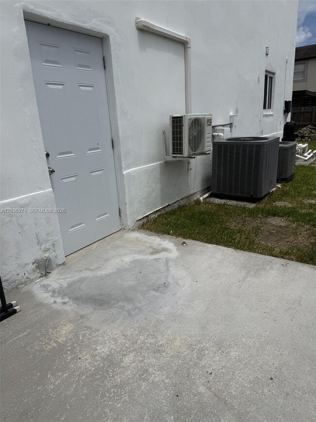 Photo - 11959 SW 269th Terrace Unidad 1