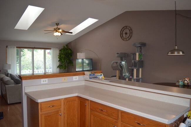 Photo - 7214 Blue Maple Trl