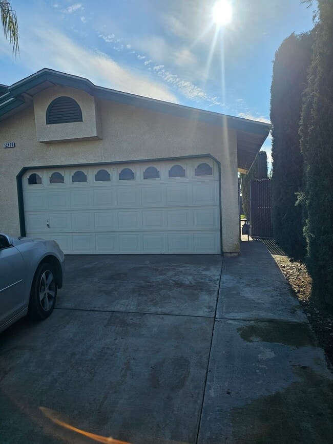 Photo - 3 Bedroom 2 Bath Orosi Home!
