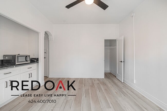 Building Photo - 3471 5th St Rental