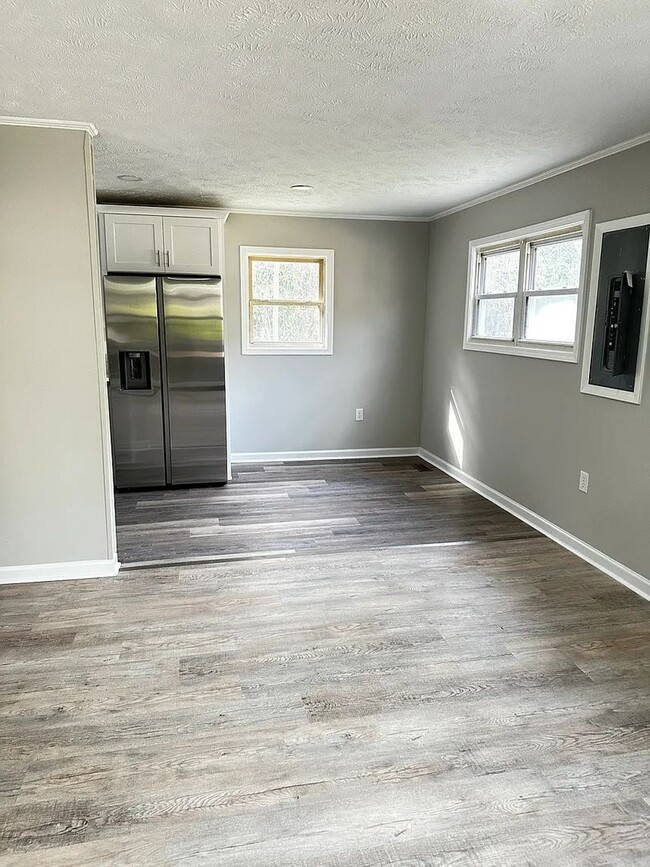 Photo - 216 Westbrook Dr