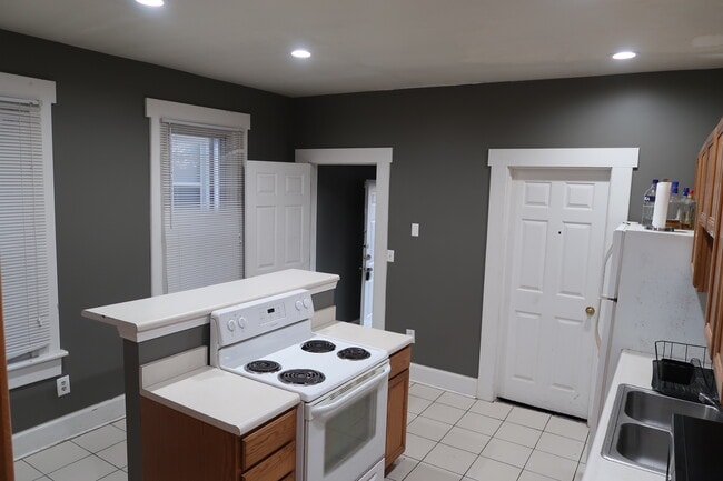 Photo - 1515-1517 Summit Street Unidad 1515