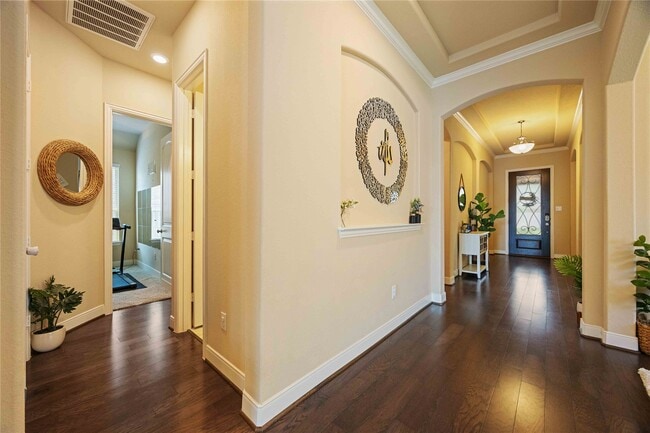 Photo - 931 Abelia Ave