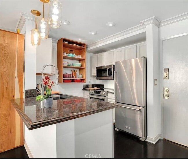 Photo - 750 Kings Rd Unidad 325