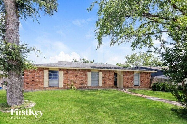 Photo - 3317 Kenwood Dr